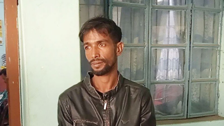 খুলনার চিহ্নিত সন্ত্রাসী যশোরে গ্রেপ্তার