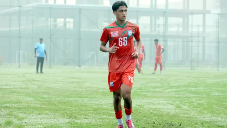 বাংলাদেশ দলে উপেক্ষিত আরহাম ডাক পেলেন অস্ট্রেলিয়া দলে