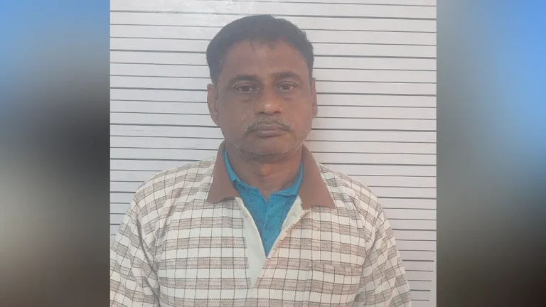 বিশ্ববিদ্যালয়ের ২ শিক্ষার্থী নিহতের ঘটনায় সেই গাড়িচালক গ্রেপ্তার