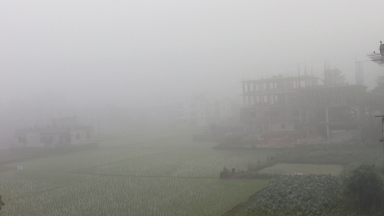 ফেনীতে ৬ দিনেও মেলেনি সূর্যের দেখা