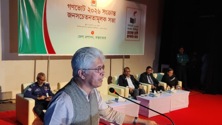 যারা জুলাই অভ্যুত্থানের পক্ষে তারা হ্যাঁ ভোটের প্রচার শুরু করেছেন