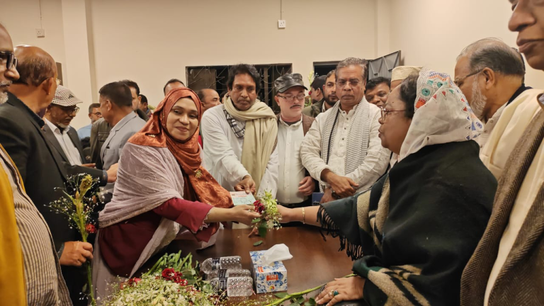 পিরোজপুরে ছয় শতাধিক নেতাকর্মীর বিএনপিতে যোগদান