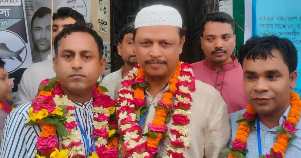 ঈদগাঁও বাজুসের নির্বাচন সম্পন্ন: সভাপতি আরিফুর, সম্পাদক বিজন